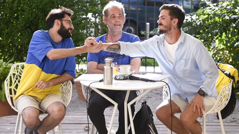 ukrajinski pisatelj Ivan Baidakukrajinski pisatelj Mark Livin - 26.07.2022 – Društvo slovenskih pisateljev (DSP) – pogovorni večer ukrajinskima avtorjema Ivanom Baidakom in Markom Livinom pod naslovom Za svobodno Ukrajino, proti izbrisu miru. //FOTO: Nik Erik Neubaue