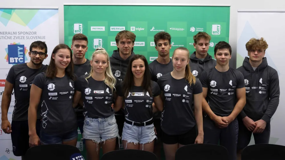 - 05.08.2022 &ndash; Gimnastična zveza Slovenije &ndash; gimnastična reprezentanca pred evropskim prvenstvom v M&uuml;nchnu.//FOTO: Tomaž Skale