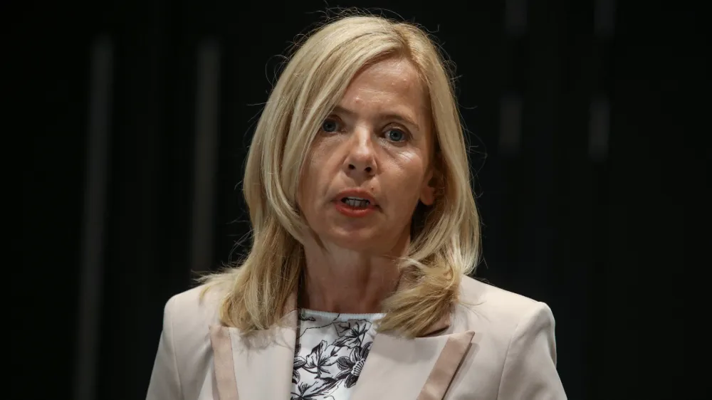 Tatjana Bobnar - 30.05.2022 - predstavitev kandidatke za ministrico za notranje zadeve Tatjane Bobnar pred odborom DZ za notranje zadeve, javno upravo in lokalno samoupravo  //FOTO: Luka Cjuha