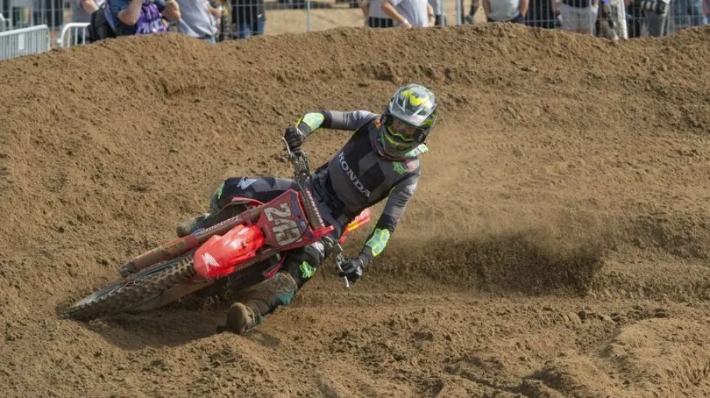 Tim Gajser ima pred Jeremyjem Seewerjem še vedno 115 točk prednosti. Foto: HRC