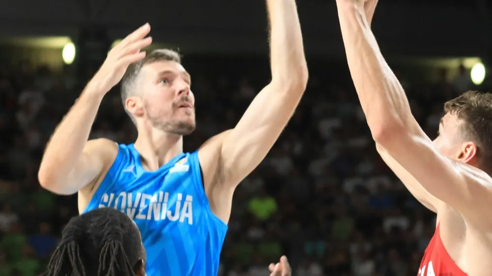 Maribor  - Avtor Igor Napast<br>slovenija - hrvaška