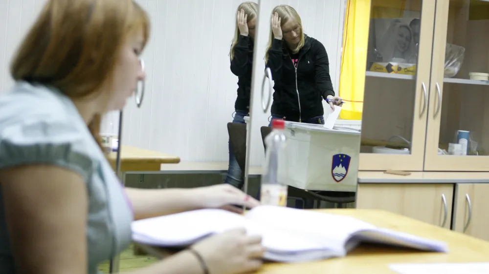 Volitve 2012. %. predsedniške volitve v Republiki Slovenijifoto: Bojan Velikonja