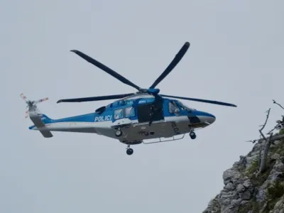 Policijski helikopter