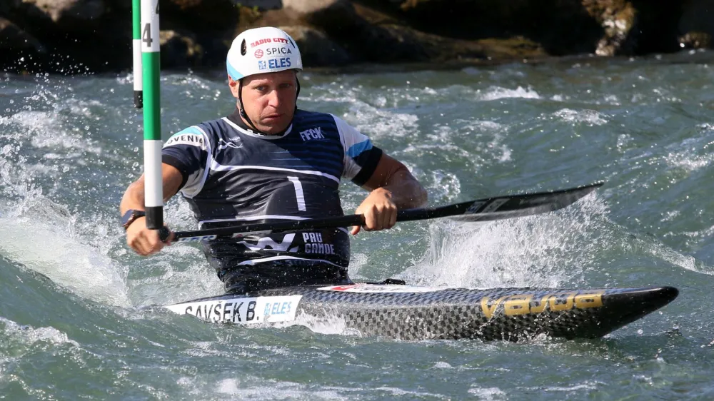 Francija, Pau.<br>Polfinalna voznja svetovnega pokala v slalomu na divjih vodah.<br>Kanuist Benjamin Savsek.<br>Foto: Kajakaska zveza Slovenije