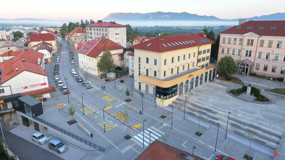 Postojna, obnova Tržaške ceste