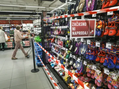 Ob izločitvi izgub iz prevrednotenja naložbenih nepremičnin, ki niso rezultat rednega poslovanja, je Skupina Mercator v letu 2021 poslovala s čistim dobičkom v višini 3,9 milijona evrov. Foto: Luka Cjuha. 