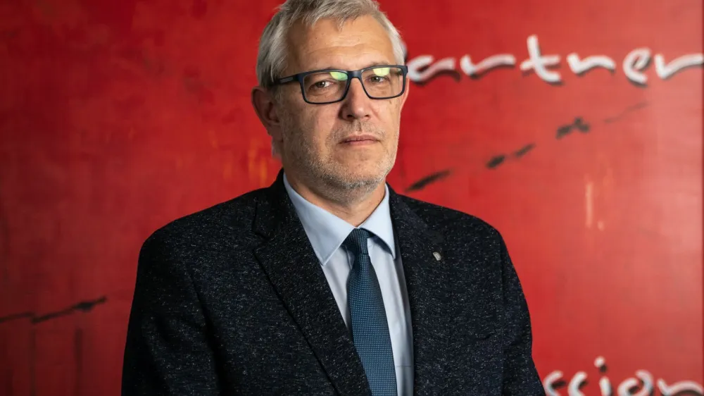 Jani Braune, direktor področja za kadrovske, pravne in splo&scaron;ne zadeve v ETI Elektroelement F ETI Elektroelement