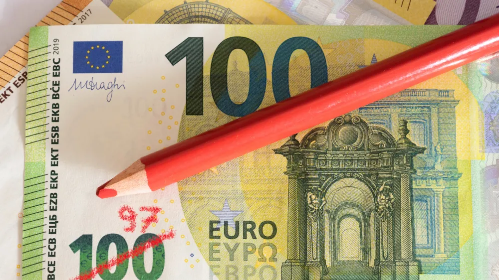Inflation, euro banknote and value of money