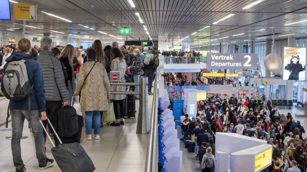 Odstopil izvr&scaron;ni direktor enega največjih letali&scaron;č v Evropi.&nbsp;