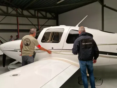 Tihotapcem so policisti zasegli tudi dve letali. F Europol