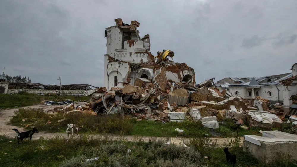 A destroyed church is seen in the village of Dolyna, amid Russia's attack on Ukraine, in Donetsk region, Ukraine October 2, 2022. REUTERS/Vladyslav Musiienko