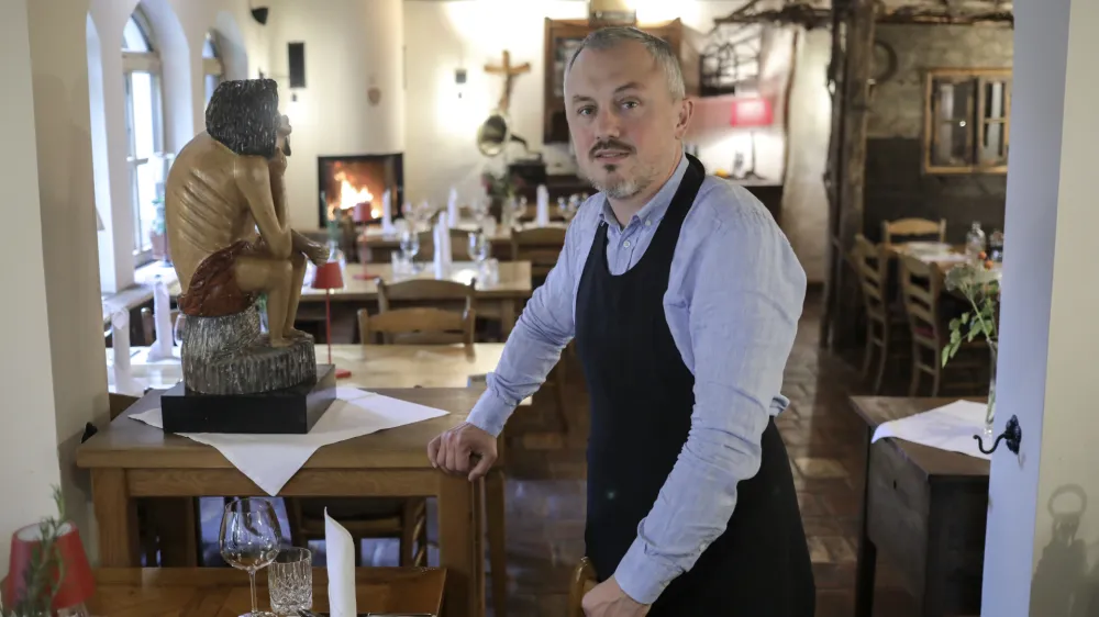 gostinec Rok Vovko - 13.10.2022 – Gostilna Vovko, Restaurant & Hotel, Ratež 48, Brusnice //FOTO: Jaka Gasar