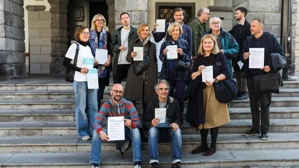 - 17.10.2022 &ndash; Lokalne volitve 2022 - Lista Neodvisnih za Ljubljano predstavila kandidate za ljubljanski mestni svet; //FOTO: Bojan Velikonja