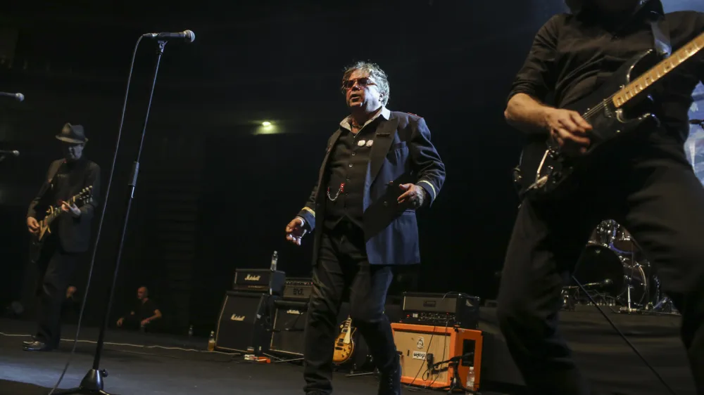 Pankrti na koncertu ob 40-letnici leta 2017 (na fotografiji). V petek bodo ob 45-letnici nastopili v Hali Tivoli. 