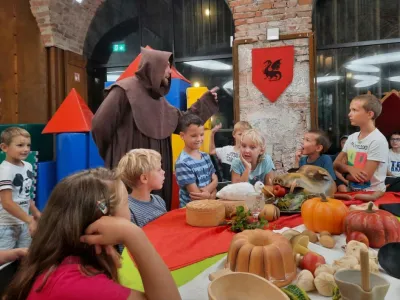 Tako je bilo na ljubljanskem gradu na kulinarični detektivki skozi čas med poletnimi počitnicami.
Foto: arhiv ljubljanskega gradu