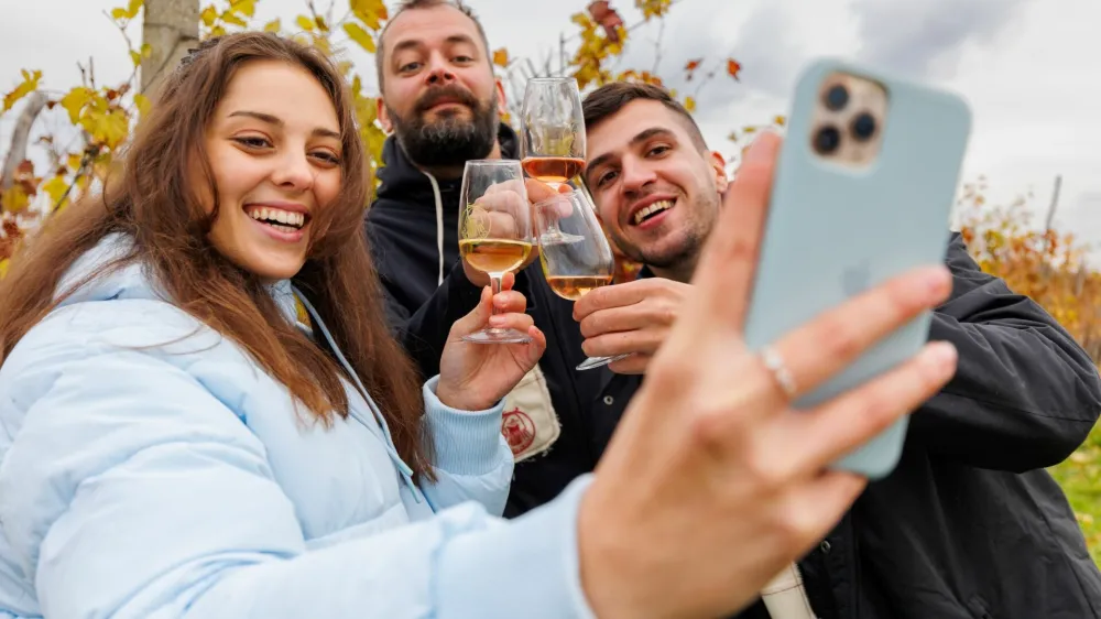 Dra&scaron;ički izziv je vinsko doživetje v Beli krajini. F Jani Pavlin