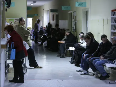 ﻿- bolnica - čakalnica - pacienti<br><br><br>- 09.12.2014 - Splošna bolnišnica Slovenj Gradec - <br><br><br><br>//FOTO: Jaka Gasar