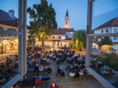 Kranj, večeri pod Grajsko lipo, Kranj turizem