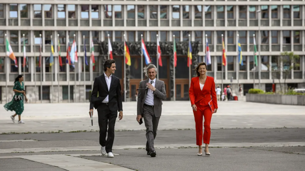 koordinator Levice Luka Mesec predsednik Gibanja Svoboda in mandatar dr. Robert Golob in predsednica SD Tanja Fajon<br><br><br>-24.05.2022 – podpis koalicijske pogodbe vlade v mandatu 2022-2026, ki se oblikuje pod vodstvom mandatarja dr. Roberta Goloba<br><br> <br><br>//FOTO: Luka Cjuha