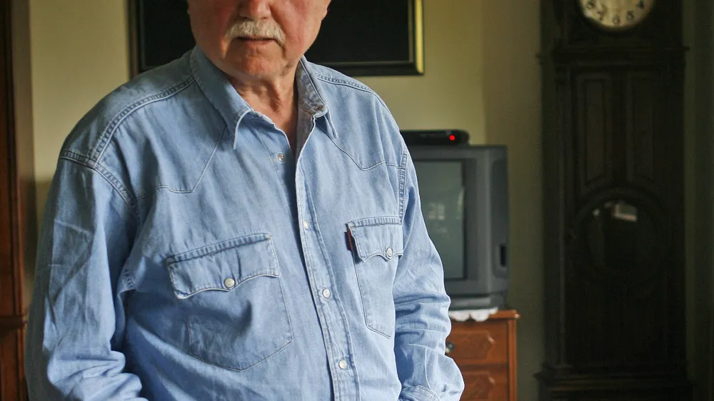 Prof. dr. Anton Bebler, politolog, pedagog, diplomat in politik, redni profesor na Fakulteti za družbene vede (FDV)//FOTO: Tomaž SkaleOPOMBA: ZA OBJAVO V PRILOGI &ndash; DNEVNIKOV OBJEKTIV - INTERVJU 2014