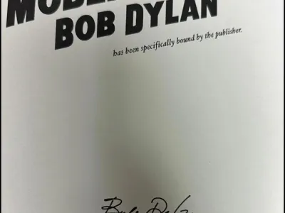 Bob Dylan se je opravičil, ker njegove knjige niso imele lastnoročnega podpisa. F instagram