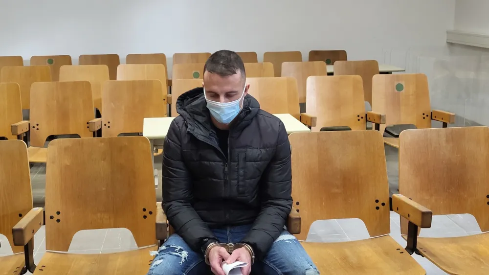 Robert Pevec je priznal, da je umoril ženo in se sprijaznil z 20 leti za zapahi. 