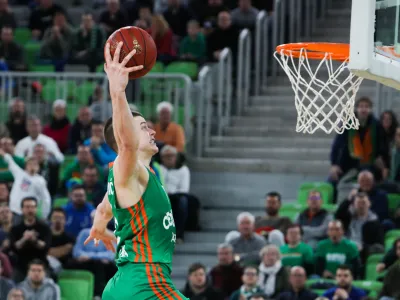 - 06.12.2022 &ndash; ko&scaron;arka - Cedevita Olimpija: Ratiopharm Ulm, evropski pokal, 7. krog: //FOTO: Bojan Velikonja