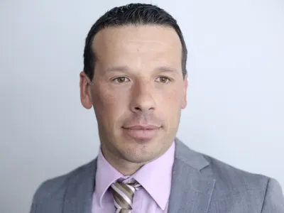 ﻿Janez Javornik, vodja Kapitalskih trgov- - Hypo Alpe-Adria-Bank, Hypo Broker, spletna borzna poslovalnica - Analitični center - banka - vodstvo  //FOTO: Jaka Gasar