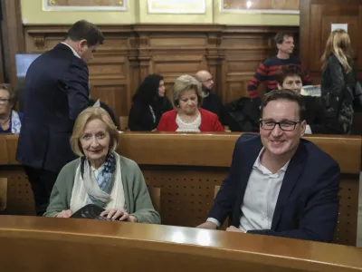 Poleg dosedanjih podžupanov Aleša Čerina, Tjaše Ficko in Janeza Koželja je Janković za podžupana imenoval tudi Boštjana Koritnika.