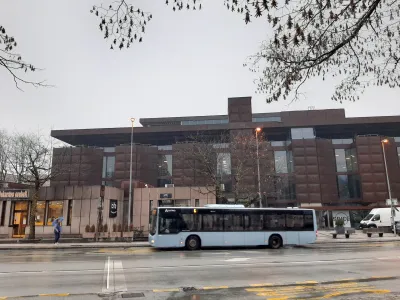 Velika kortenska zgradba, pod katero se je podpisal znameniti arhitekt Edvard Ravnikar, je pred 50 leti med Kranjčani povzročila pravi val razburjenja. 