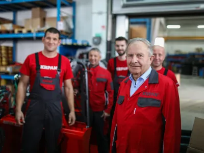 Franc Pišek, direktor podjetja Pišek-Vitli Krpan, Zlate gazele 2022
F Bojan Velikonja