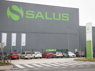 Ljubljana, Salus.<br>Poslopje skupine Salus.