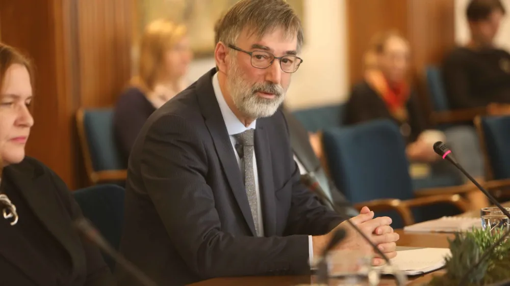 Darjo Felda, kandidat za ministra za vzgojo in izobraževanje- 12.01.2023 - Preoblikovanje vlade Roberta Goloba - predstavitev kandidata za ministra za vzgojo in izobraževanje Darja Felde pred Odborom DZ za izobraževanje, znanost, &scaron;port in mladino//FOTO: Tomaž Skale