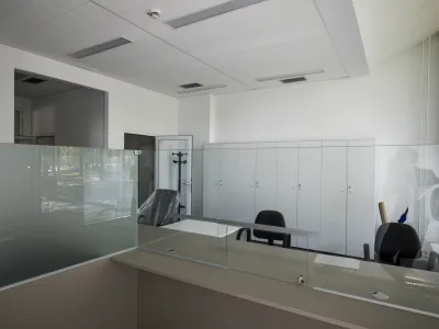 ﻿- 18.06.2020 - Upravna enota UE Ljubljana, Linhartova cesta 13 - predstavitev prenovljenih prostorov kjer bodo združene izpostave Bežigrad, Center, Moste-Polje, Šiška in Vič-Rudnik; //FOTO: Matjaž Rušt