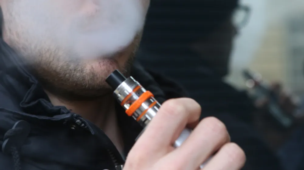 - elektronski cigaret - //FOTO: Tomaž Skale