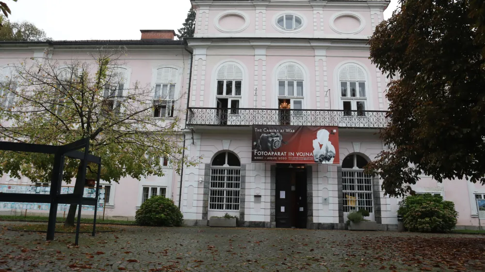 - 07.10.2020 - stavba Cekinov grad - Muzej novej&scaron;e zgodovine Slovenije, Celov&scaron;ka cesta 23 v Ljubljani <br><br><br>/FOTO: Tomaž Skale