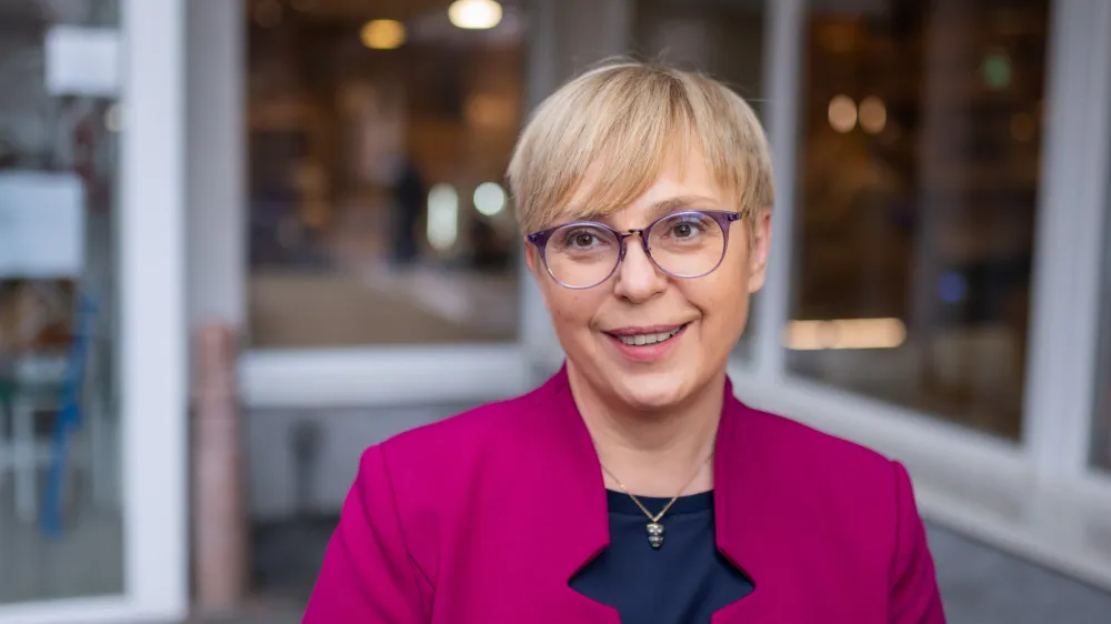 Ljubljana, Tabor.<br>Predsednica republike Natasa Pirc Musar je obiskala stanovalke in stanovalce, prostovoljce ter zaposlene v enoti Tabor, ki deluje v okviru Doma upokojencev Center v Ljubljani.