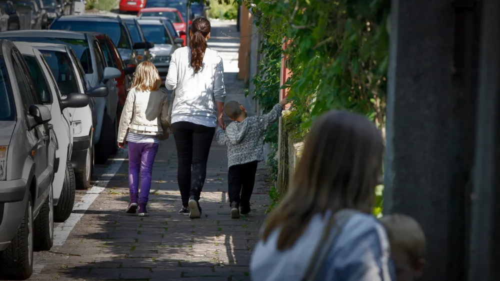 ilustrativna fotografijavrtec, star&scaron;i, otroci//foto: Bojan Velikonja