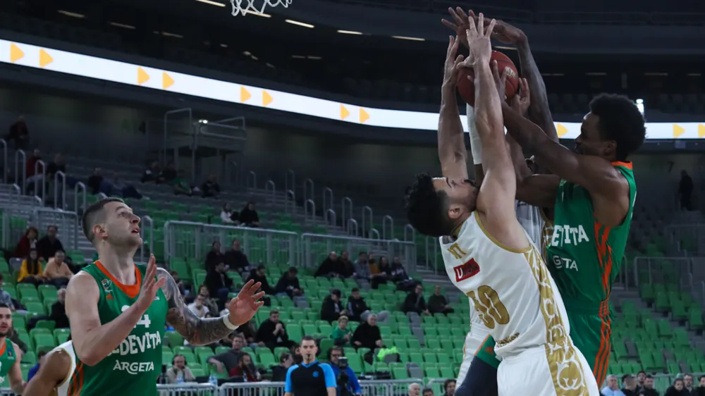 - 01.02.2023 &ndash; ko&scaron;arka - Cedevita Olimpija: Venezia,&nbsp;evropska liga, 13. krog:&nbsp;//FOTO: Bojan Velikonja&nbsp;