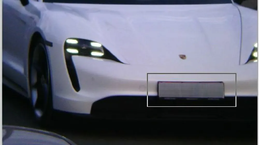 Policisti so konec tedna zaradi dirjanja začasno odvzeli vozni&scaron;ko dovoljenje vozniku začetniku. 