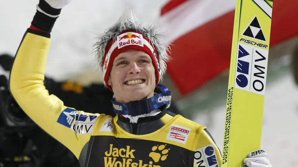 Thomas Morgenstern je na tekmah svetovnega prvenstva zmago slavil osemkrat, skupno pa ima enajst kolajn.&nbsp;