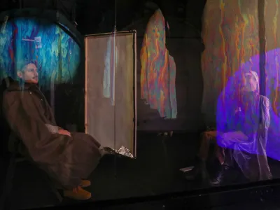 09.12.2022 - režiser Marko Čeh v Gledališču Glej pripravlja predstavo Soap Opera, katere glavni scenografski element bo stena iz milniceFoto: Luka Cjuha