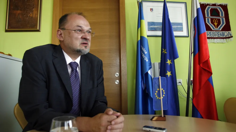 Jelko Kacin, evropski poslanec in poročevalec EP za Srbijo //FOTO: Tomaž SkaleOPOMBA: ZA OBJAVO V PRILOGI – DNEVNIKOV OBJEKTIV - INTERVJU 2012