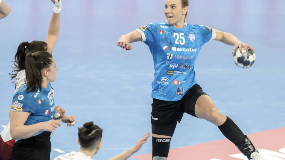 - 19.03.2023 &ndash; ženski rokomet - Krim Mercator: Rapid Bukare&scaron;ta, evropska liga prvakinj za uvrstitev v četrtfinale, prva tekma //FOTO: Jaka Gasar