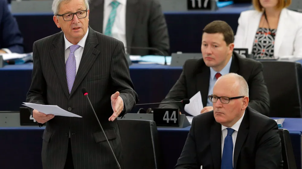 European Commission President Jean-Claude Juncker (L) addresses the European Parliament in Strasbourg, France, July 5, 2016. Right is European Commission First Vice-President Frans Timmermans. REUTERS/Vincent Kessler