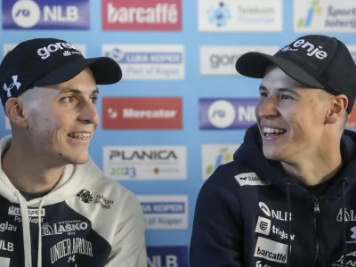 Bor Pavlovčič, Tilen Bartol- 28.03.2023 - moška reprezentance v smučarskih skokih pred finalom svetovnega pokala v sezoni 2022/23 v Planici //FOTO: Jaka Gasar