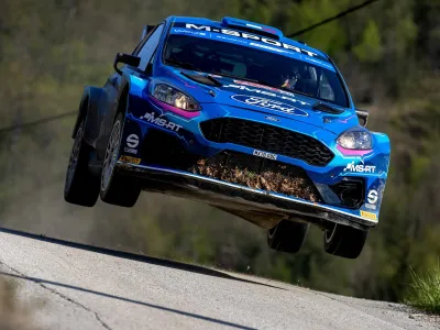 Na reliju, ki tretjič &scaron;teje za točke SP, so nastopile tudi tri slovenske posadke. 