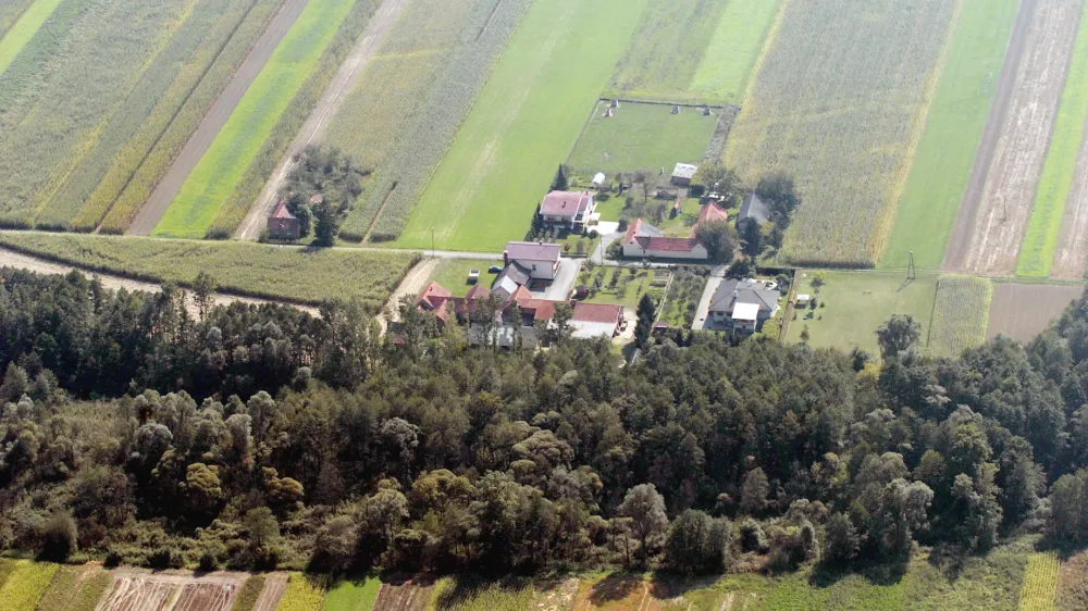 Panorama Prekmurje Miri&scaron;če- polje - kmetijsko zemlji&scaron;če , //FOTO: Bojan Velikonja  OPOMBA: ZA OBJAVO V ČASOPISU DNEVNIK