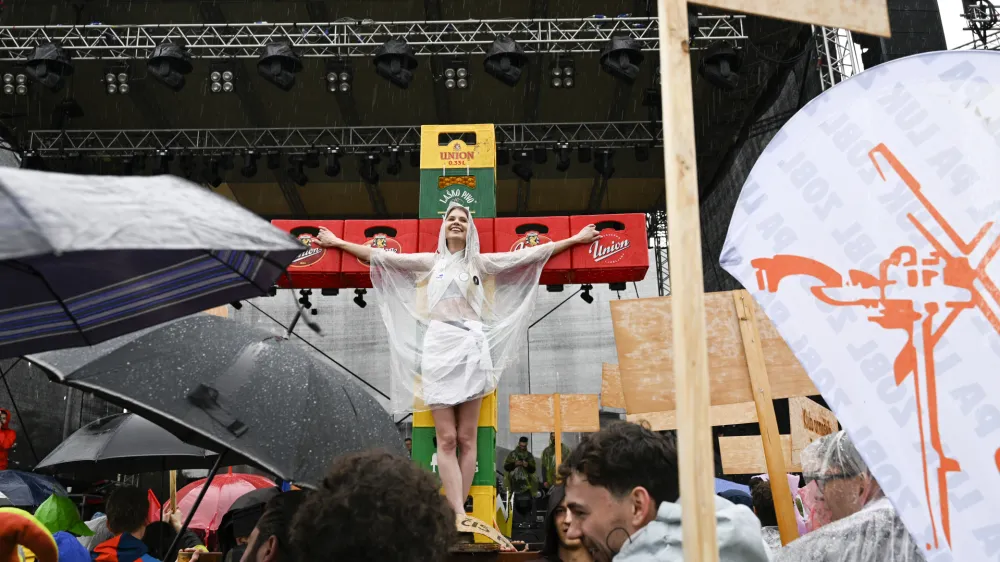 - 11.05.2023 – Zveza študentskih klubov Slovenije (ŠKIS) – 26. Škisova tržnica 2023 - največja kulturno-zabavna prireditev za mlade, ki temelji na promociji slovenske kulture in kulinarike - študentska zabava - //FOTO: Nik Erik Neubauer