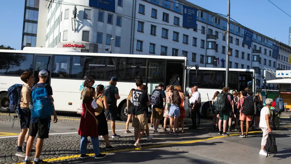 17.08.2022. Avtobusna postaja v Ljubljani.//FOTO: Bojan Velikonja